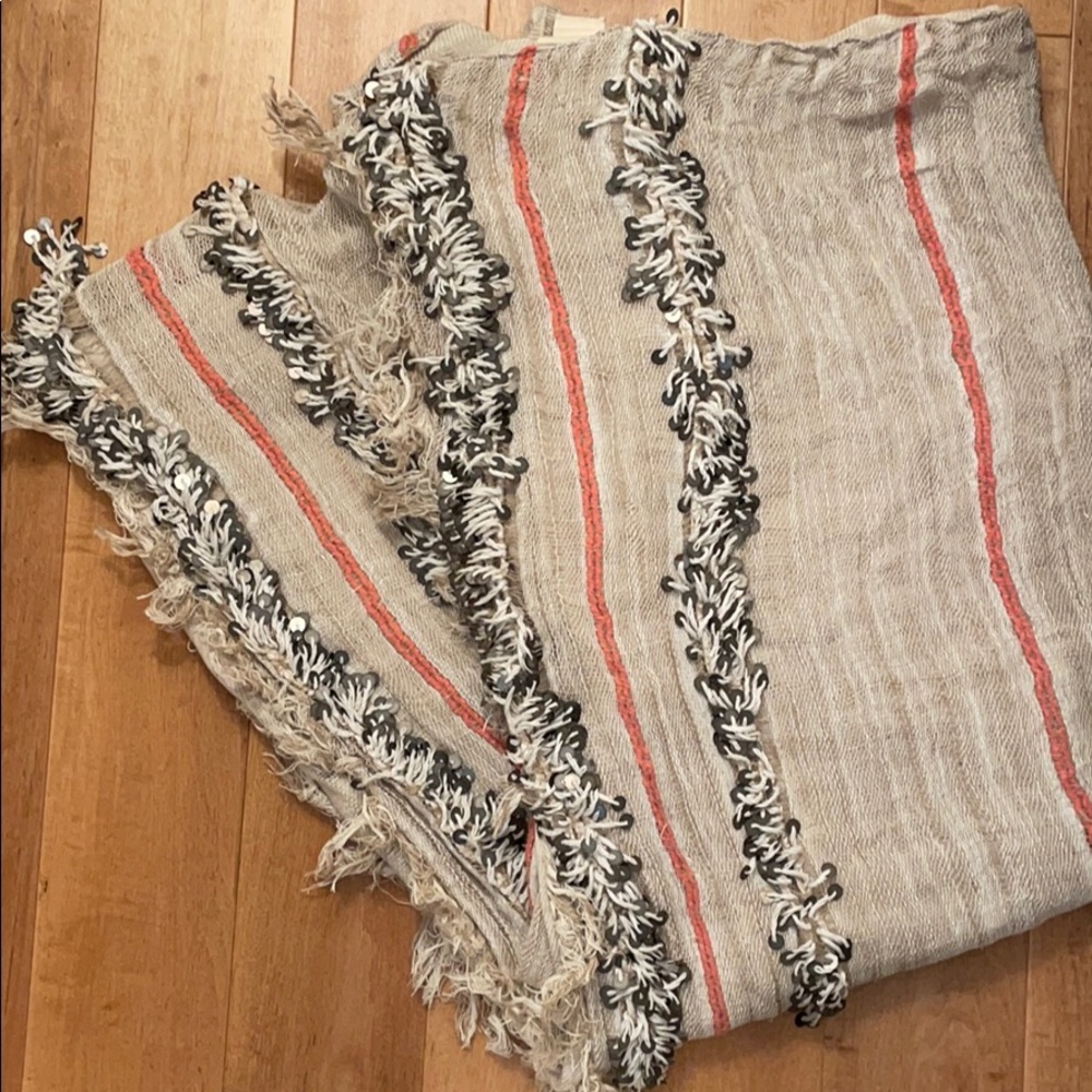 moroccan throw with metal sequence